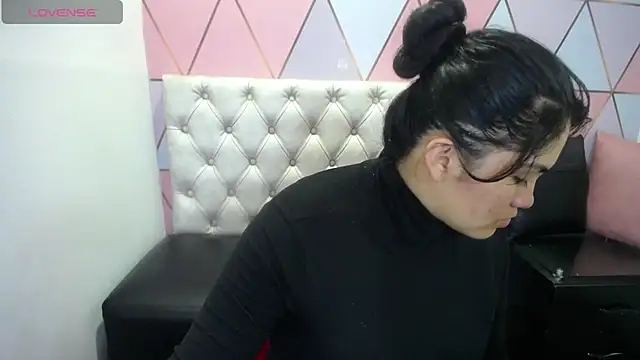 Snapshot of Marinasexxx chatting on March 13, 2025, 6:56 pm Marinasexxx online show from March 13, 2025, 6:56 pm