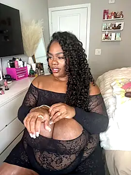 Mari Melons online show from October 5, 2025, 5:33 pm