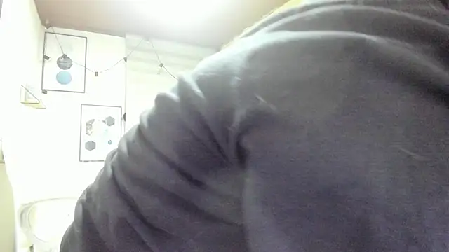 Enma  clark online show from September 14, 2025, 4:33 am