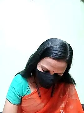 Snapshot of Rama-Telugu chatting on February 18, 2026, 6:48 pm Rama-Telugu online show from February 18, 2026, 6:48 pm