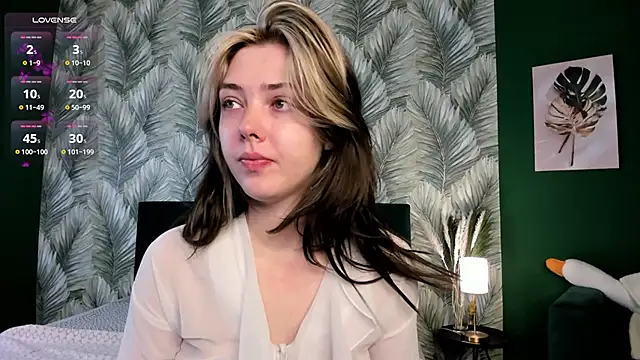 Vanessa Walters online show from October 2, 2025, 3:13 am