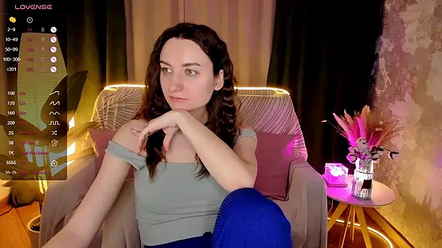 annacooleman online show from November 6, 2025, 2:12 am