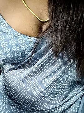 tamil subha69 online show from November 11, 2025, 10:10 pm