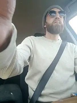 otterlover123 online show from March 21, 2025, 6:51 pm