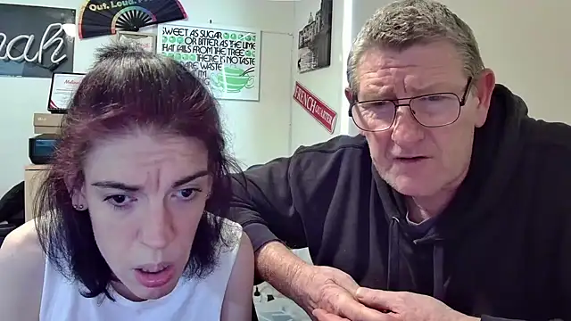 MelinahViking online show from November 29, 2025, 5:54 am