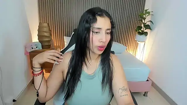 Snapshot of venuz_lee chatting on March 19, 2025, 12:56 pm venuz lee online show from March 19, 2025, 12:56 pm