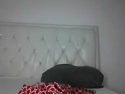 Snapshot of Candykitten chatting on March 22, 2025, 5:52 pm Candykitten online show from March 22, 2025, 5:52 pm