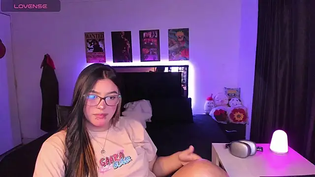 Snapshot of Mariana_Hasper_ chatting on February 28, 2026, 5:41 am Mariana Hasper online show from February 28, 2026, 5:41 am