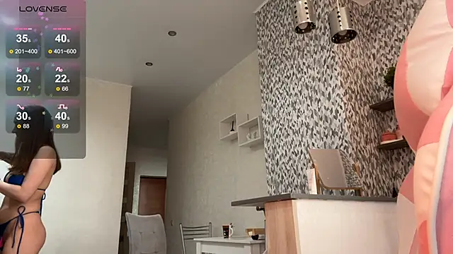 Eva Eva  online show from March 8, 2025, 2:08 pm