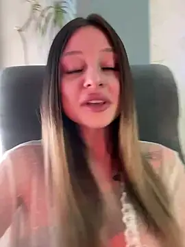 Kimsweet7 online show from December 21, 2024, 6:02 pm