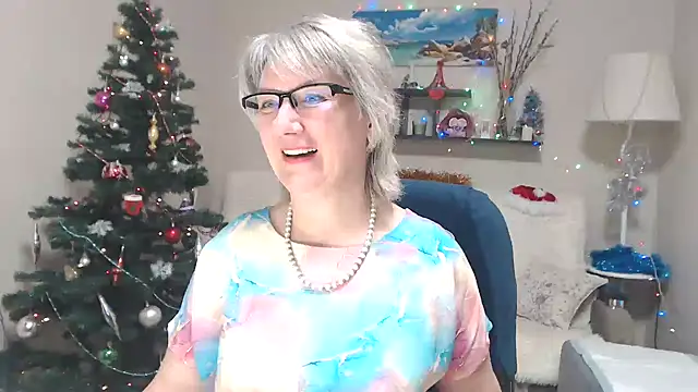 FleurMays online show from December 19, 2025, 5:36 am