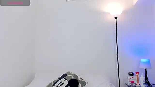 Snapshot of mike_tylor01 chatting on February 3, 2026, 3:39 pm mike tylor01 online show from February 3, 2026, 3:39 pm