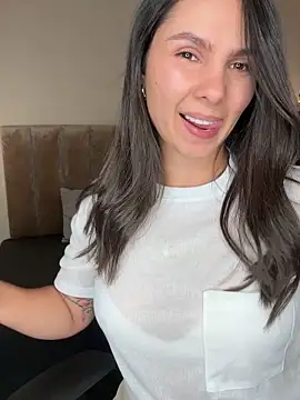 SofiaG  online show from October 25, 2025, 8:36 pm