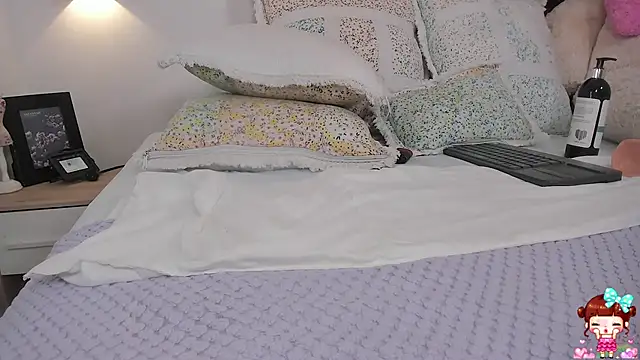 khloe cutee online show from December 24, 2024, 11:44 pm