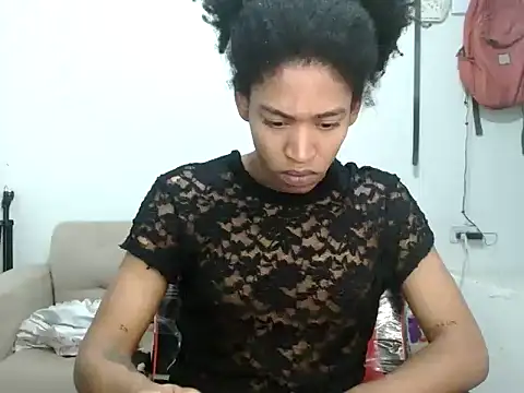 Snapshot of miriam775 chatting on September 25, 2025, 11:14 am miriam775 online show from September 25, 2025, 11:14 am
