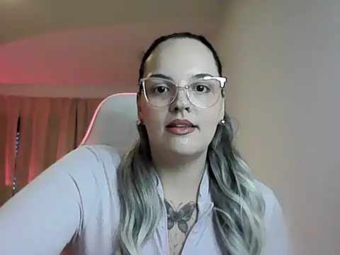 Jujuicy 97 online show from March 17, 2026, 8:06 am