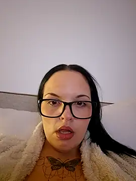 Jujuicy 97 online show from March 28, 2026, 6:07 pm