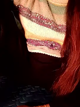 JasminePham online show from January 7, 2026, 3:03 pm