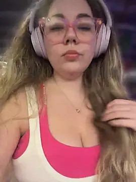 brooklynivy online show from July 17, 2026, 12:23 pm