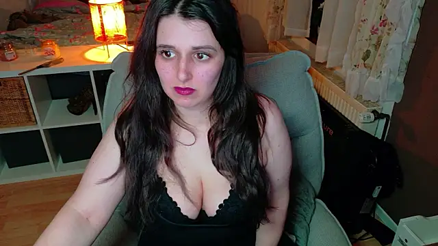 jenna-sxy19 online show from April 18, 2026, 6:01 pm
