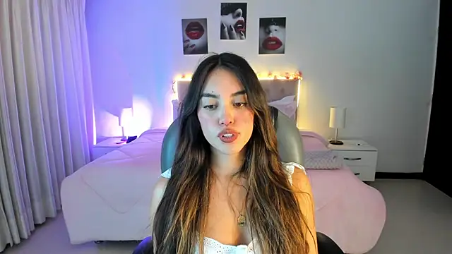  Charlotte evans 1 online show from November 7, 2025, 12:21 am