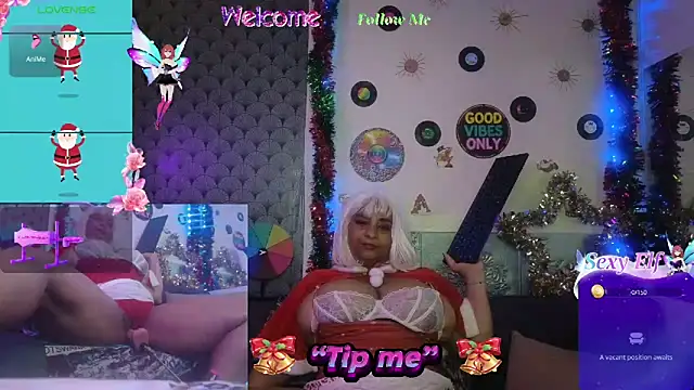 Snapshot of CleopatraYourRoyalAffair chatting on December 24, 2024, 7:22 pm CleopatraYourRoyalAffair online show from December 24, 2024, 7:22 pm