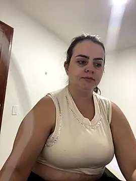 Im Amelia online show from January 5, 2026, 10:02 pm