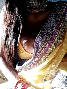 Snapshot of Savita_hotmom chatting on December 10, 2024, 2:38 am Savita hotmom online show from December 10, 2024, 2:38 am