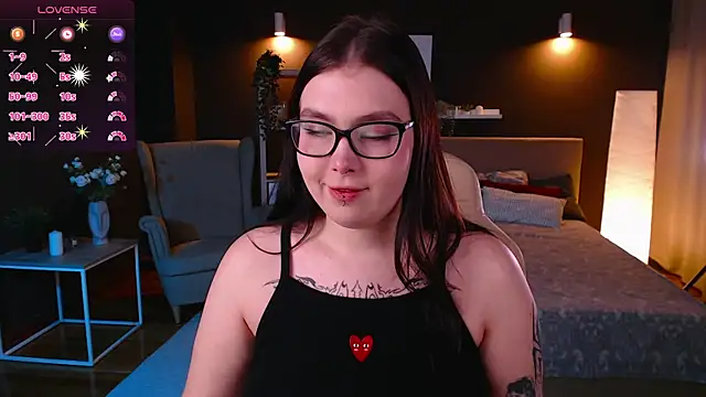 Snapshot of Arizonaa_Muse chatting on December 6, 2024, 12:27 pm Arizonaa Muse online show from December 6, 2024, 12:27 pm