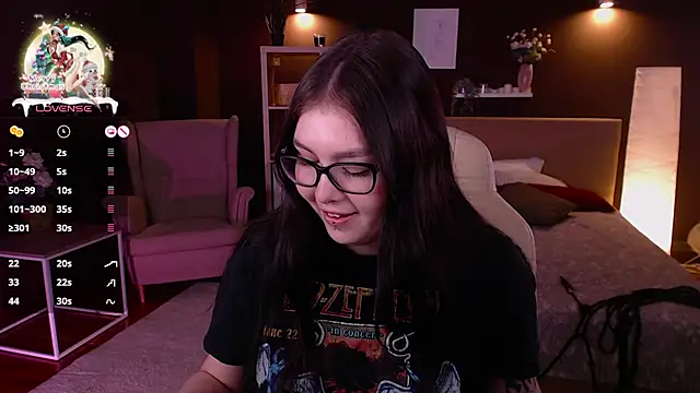 Snapshot of Arizonaa_Muse chatting on January 8, 2025, 12:26 pm Arizonaa Muse online show from January 8, 2025, 12:26 pm