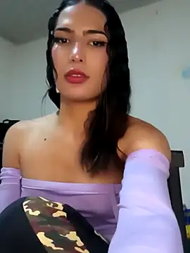 Lanna hott  online show from February 21, 2025, 6:48 pm