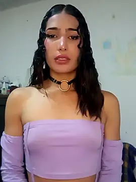 Lanna hott  online show from February 23, 2025, 11:47 pm