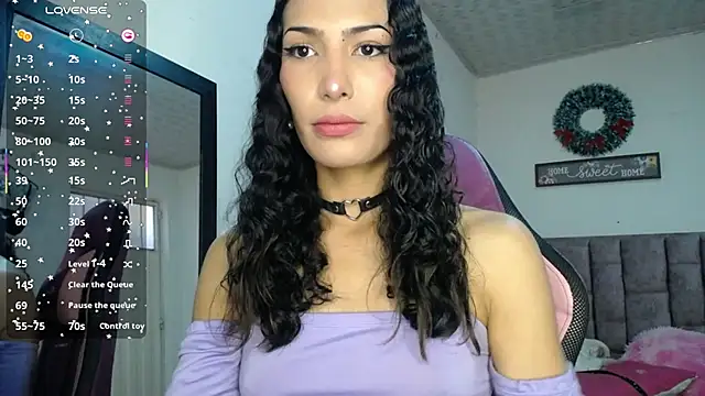 Snapshot of Lanna_hott_ chatting on February 9, 2026, 12:20 pm Lanna hott online show from February 9, 2026, 12:20 pm