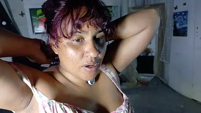 Kyara Queen online show from November 12, 2025, 10:09 pm