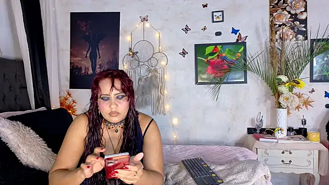Snapshot of Kyara_Queen chatting on July 14, 2026, 6:13 pm Kyara Queen online show from July 14, 2026, 6:13 pm