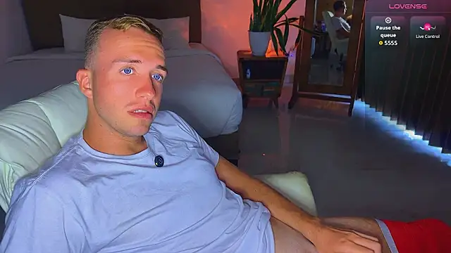 tommy cumfinger online show from February 22, 2026, 6:13 am