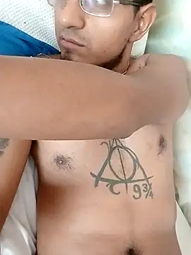 ale3J4a online show from January 29, 2025, 8:56 pm