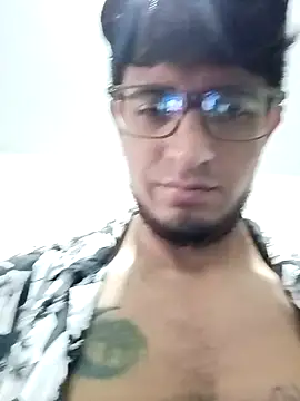 ale3J4a online show from November 16, 2025, 9:31 pm