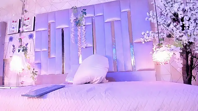 samarajhonson online show from October 2, 2025, 10:39 pm