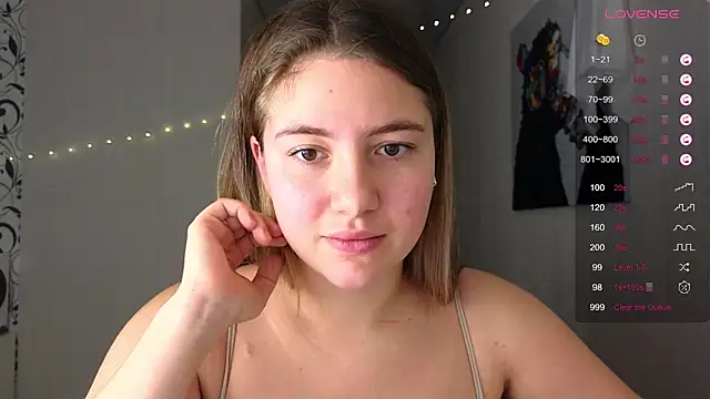 Snapshot of Yassyaaa chatting on December 18, 2024, 2:53 am Yassyaaa online show from December 18, 2024, 2:53 am