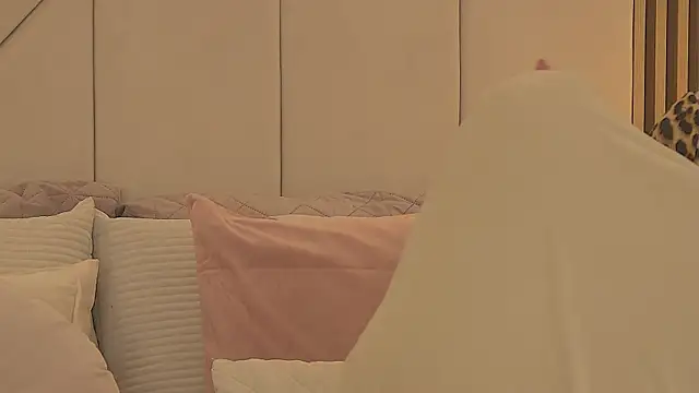 Blanche Summer online show from February 27, 2026, 1:55 pm