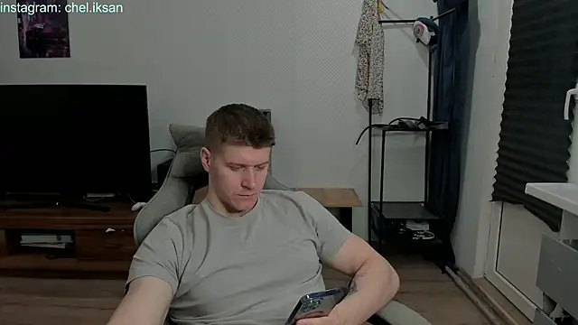 Bruno Banani online show from February 10, 2025, 1:33 pm