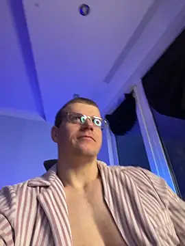 Bruno Banani online show from September 25, 2025, 8:34 pm