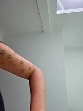 Abbyjonhson   online show from March 5, 2025, 7:06 pm