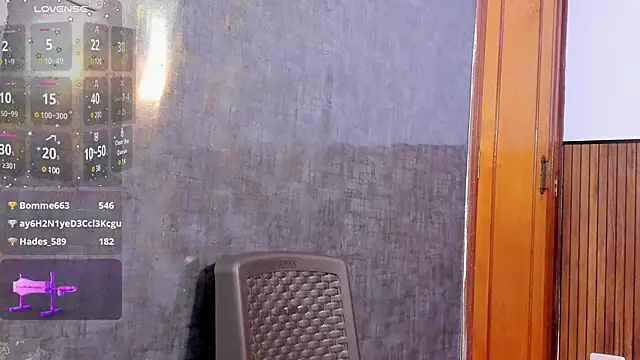 zyle boobs online show from February 23, 2025, 11:36 pm