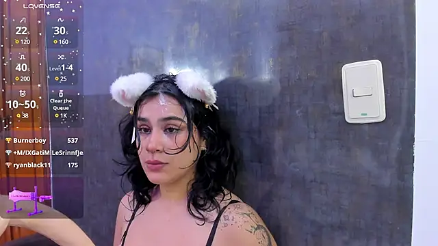 zyle boobs online show from March 14, 2025, 11:53 pm