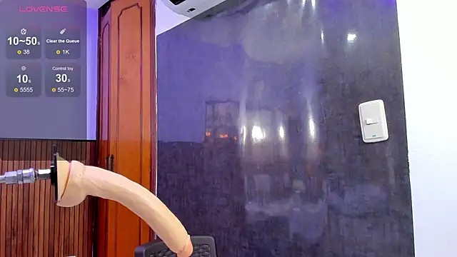 zyle boobs online show from March 16, 2025, 7:38 pm