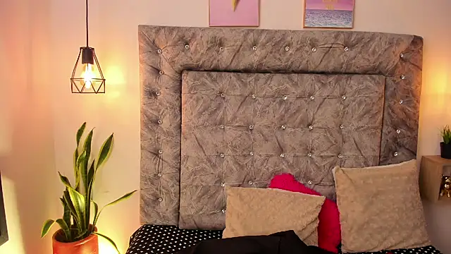 Snapshot of sweet_abby1 chatting on March 8, 2025, 3:13 pm sweet abby1 online show from March 8, 2025, 3:13 pm