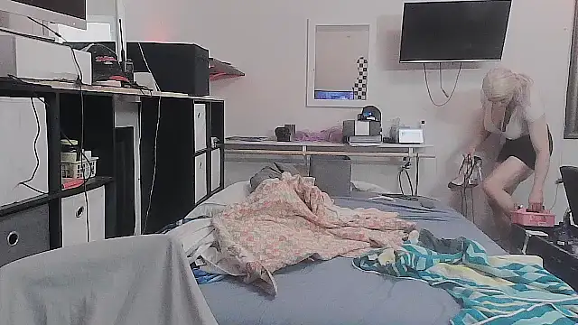 Snapshot of sissytrapdolly24 chatting on January 13, 2026, 8:41 am sissytrapdolly24 online show from January 13, 2026, 8:41 am