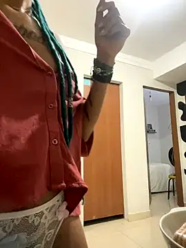 Snapshot of sammoura01 chatting on November 9, 2025, 2:21 am sammoura01 online show from November 9, 2025, 2:21 am